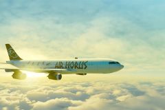 Ted-De-Magische-Smaragd_st_32_jpg_sd-low_Copyright-2022-Paramount-Pictures-All-Rights-Reserved